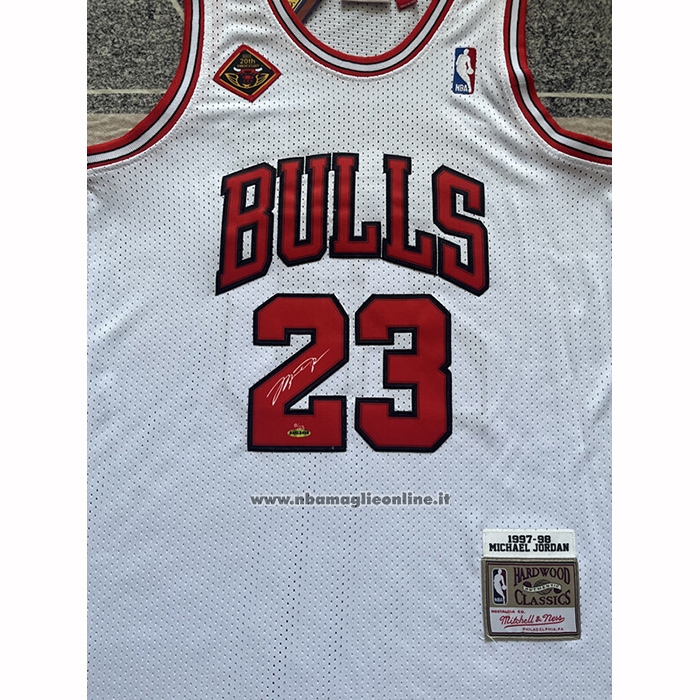 Maglia Chicago Bulls Michael Jordan No 23 Mitchell & Ness 1997-98 Bianco Firmada